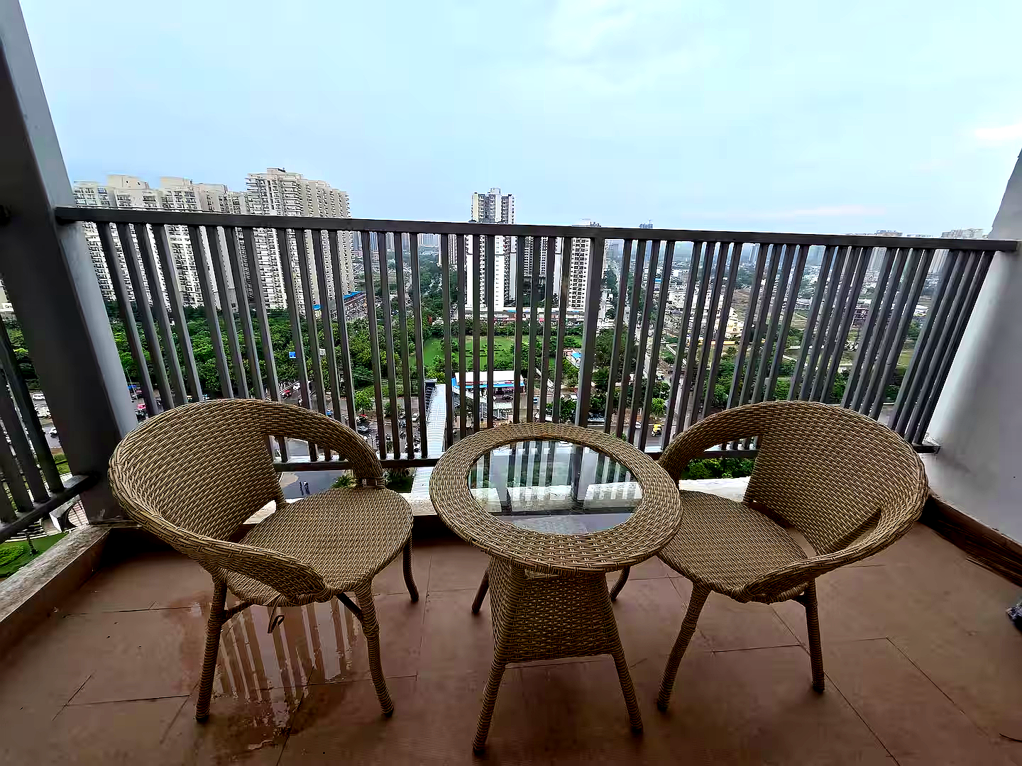 Hotel Pool
